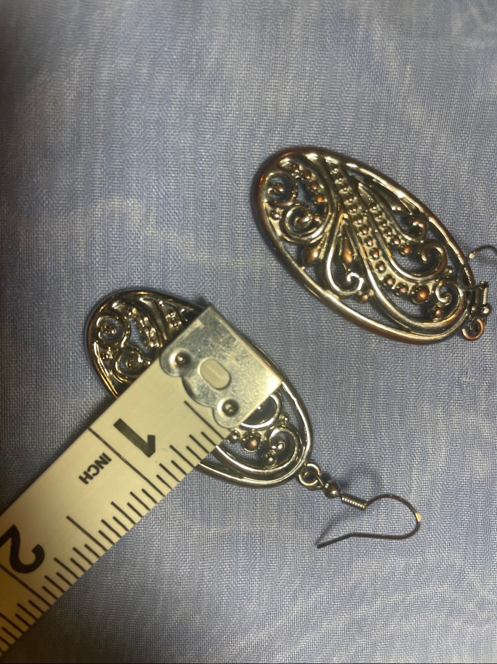 Gold Filigree Oval Drop Earrings - Elegant Women’s Jewelry - Picture 3 of 3